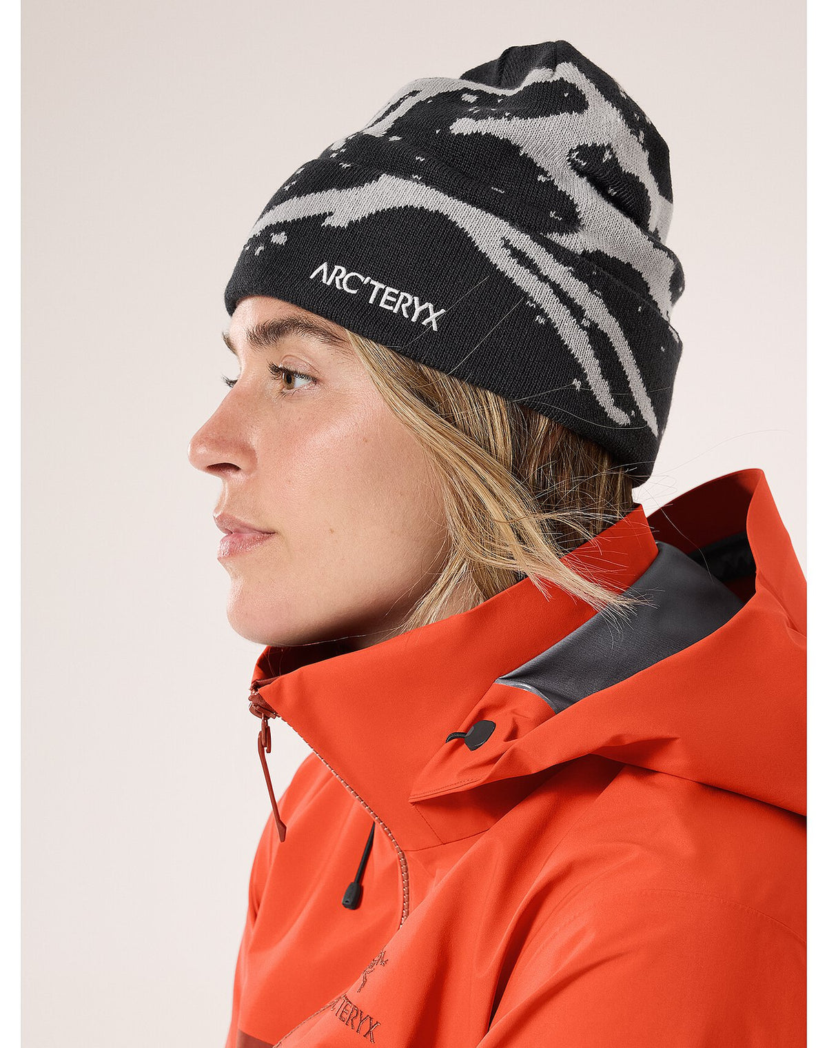 Grotto Toque (UV)