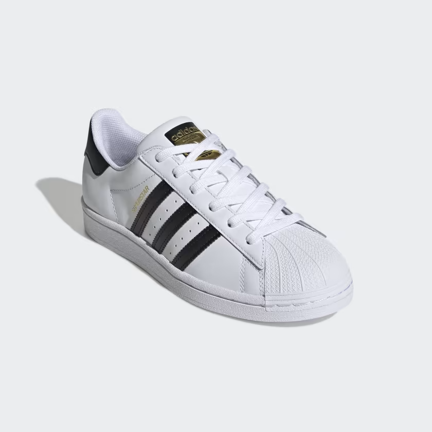 Superstars (W)