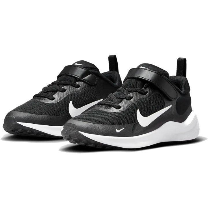 NIKE REVOLUTION 7 (UB)
