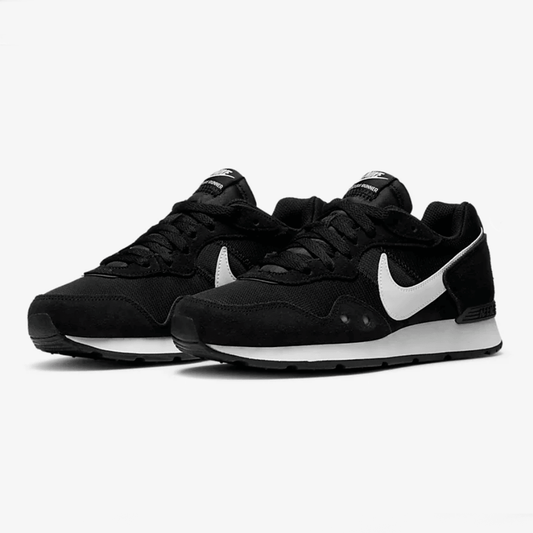 NIKE VENTURE RUNNER (W) - pikkorisport