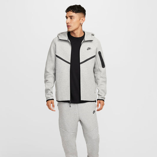 Tech Fleece Hoodie (M)