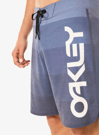 Retro Mark 19" Boardshort (M)