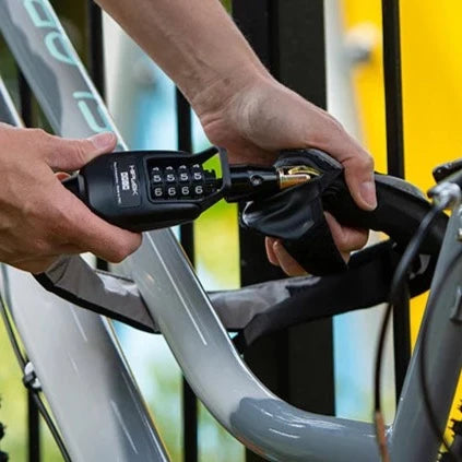 HIPLOK Spin Chain Lock