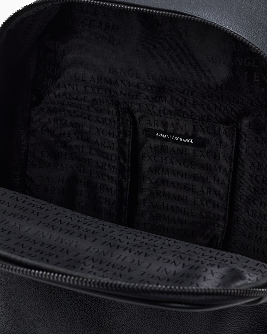 ARMANI BACKPACK (M)