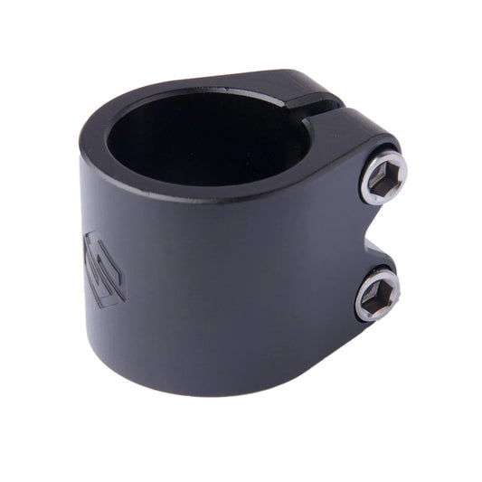 Striker Lux Double Clamp til Løbehul