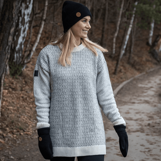 Robin Star Long Sweater (W) - pikkorisport