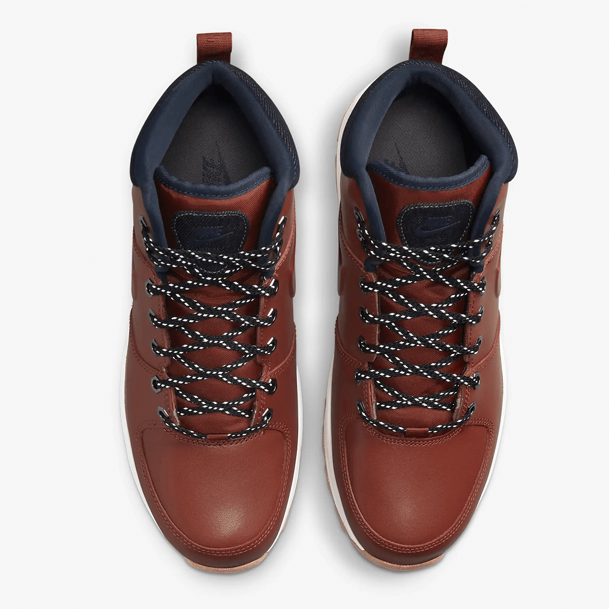 NIKE MANOA LEATHER SE (M) - pikkorisport